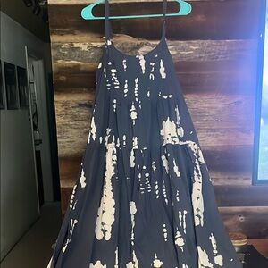 Stylish Blue and White Maxi Dress